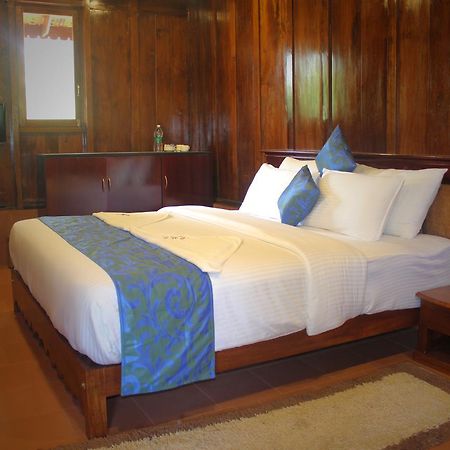 Kalppavanam Heritage Resort Thekkady Exterior photo